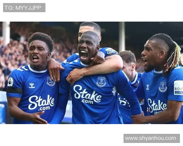 水晶宫对阵莱切足球比赛精彩直播全程回顾与分析 水晶宫对阵莱切足球比赛精彩直播全程回顾与分析