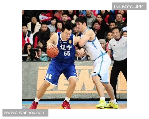 韩德君:从篮球新星到CBA传奇的成长之路与辉煌成就分析 韩德君:从篮球新星到CBA传奇的成长之路与辉煌成就分析