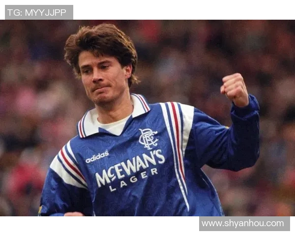 劳德鲁普的足球传奇与人生哲学:从球场到人生的启示与反思 劳德鲁普的足球传奇与人生哲学:从球场到人生的启示与反思